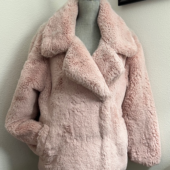 Forever 21 Blush Teddy Jacket - Picture 1 of 5